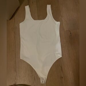 Abercrombie & Fitch NEW NWOT white tank top  Bodysuit L large